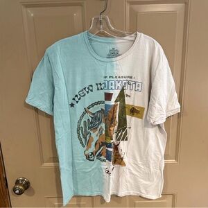 Buckle Mint and White Graphic Tee